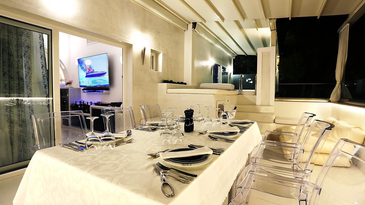 Santorini Loft Apartment Kamári Exterior foto